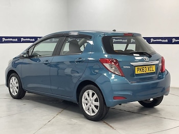 Used Toyota Yaris 2013 for sale - 76256777: Photo 3