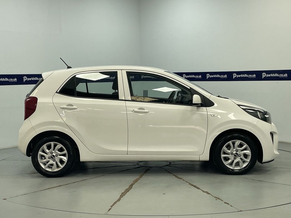 Used Kia Picanto 2018 for sale - 76110410: Photo 17