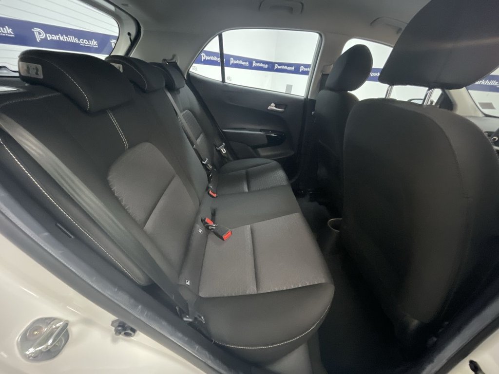 Used Kia Picanto 2018 for sale - 76110410: Photo 8