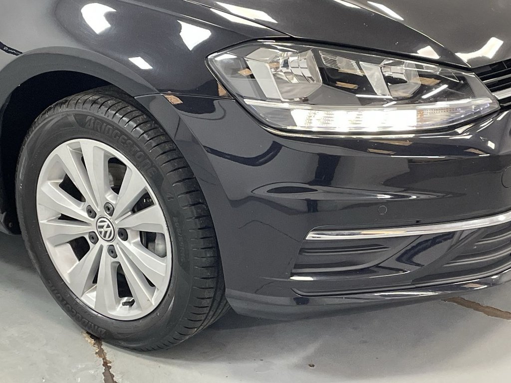 Used Volkswagen Golf 2017 for sale - 76110448: Photo 14