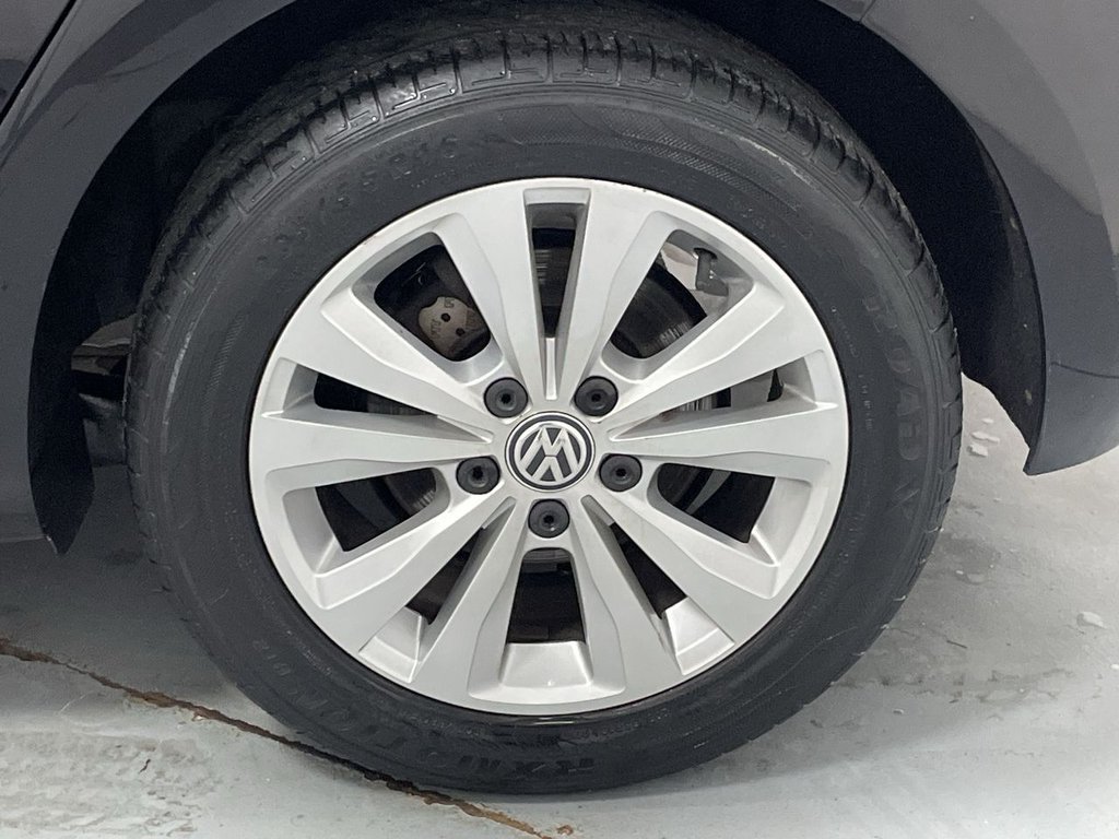 Used Volkswagen Golf 2017 for sale - 76110448: Photo 16