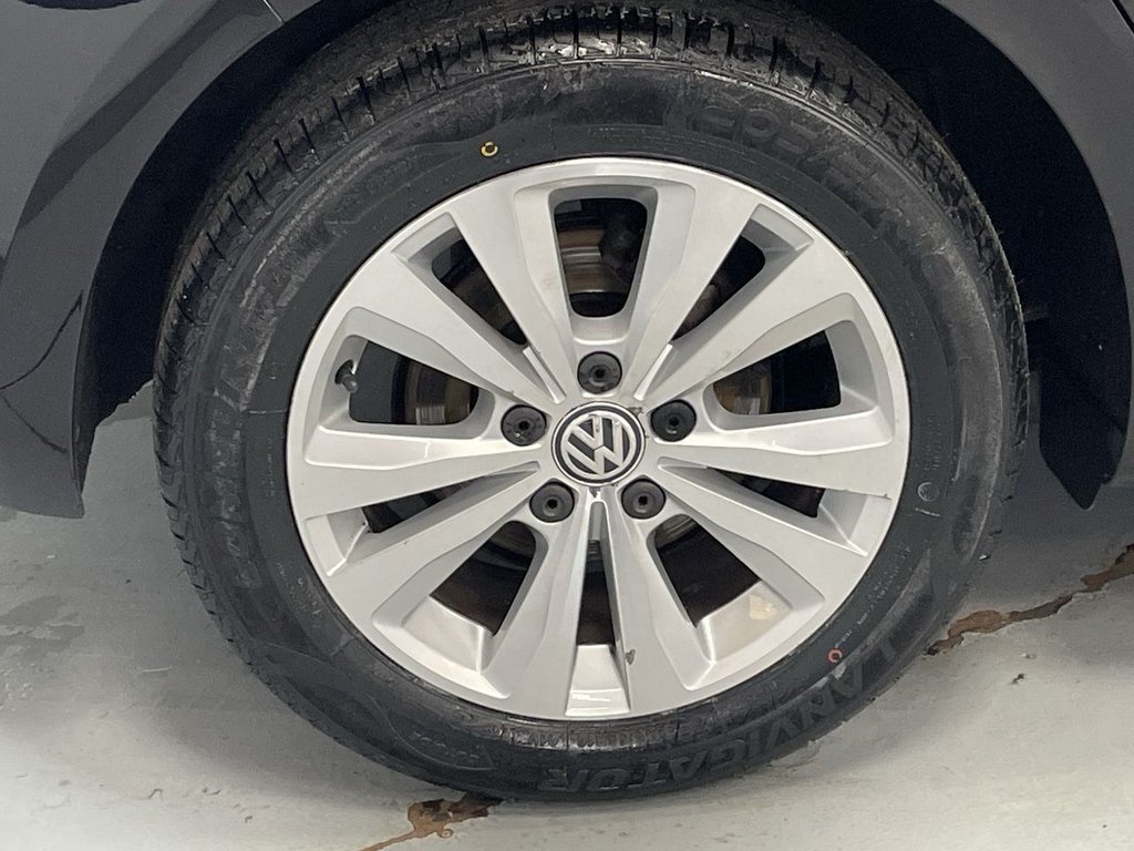 Used Volkswagen Golf 2017 for sale - 76110448: Photo 17