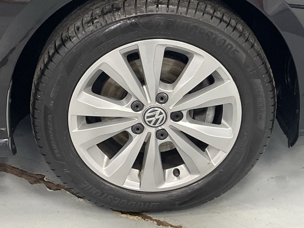 Used Volkswagen Golf 2017 for sale - 76110448: Photo 18