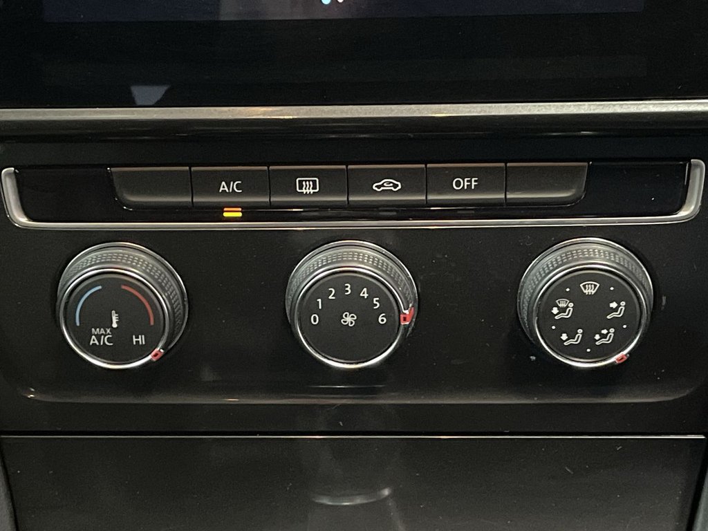 Used Volkswagen Golf 2017 for sale - 76110448: Photo 26