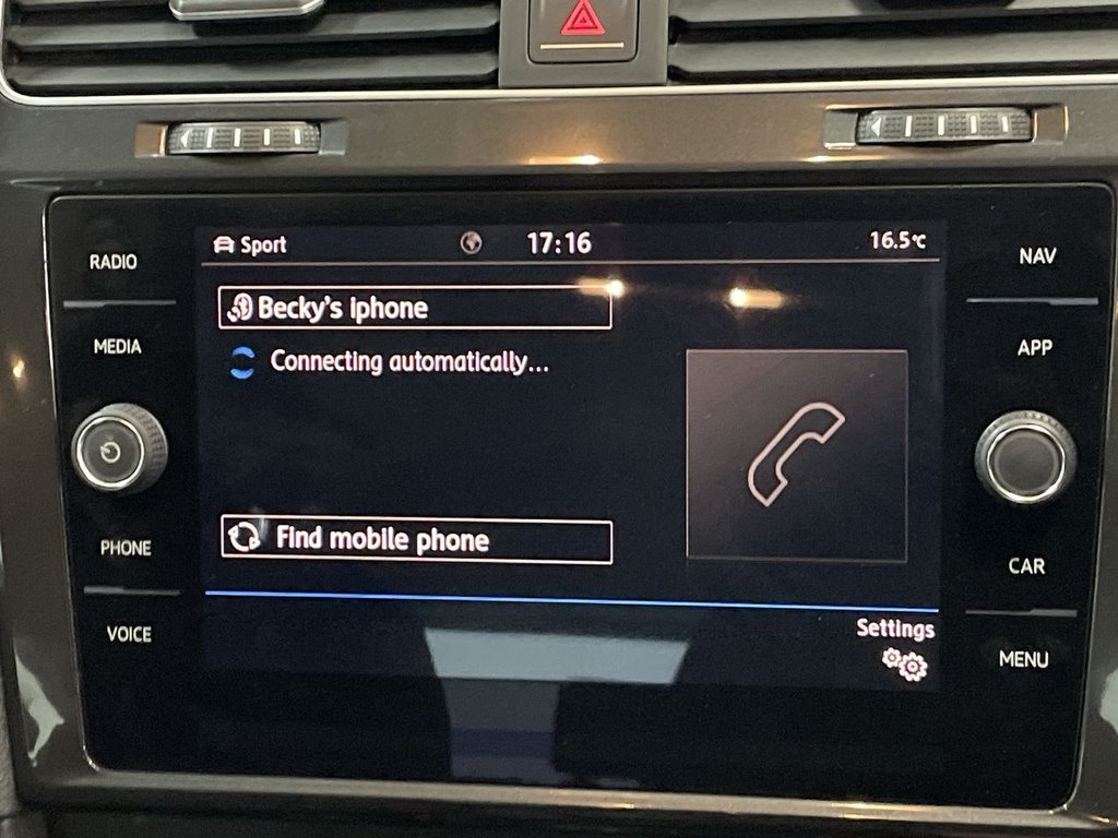 Used Volkswagen Golf 2017 for sale - 76110448: Photo 28