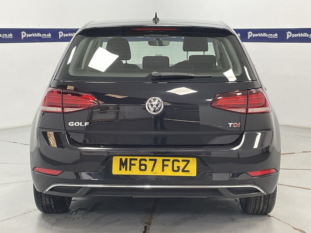 Used Volkswagen Golf 2017 for sale - 76110448: Photo 7