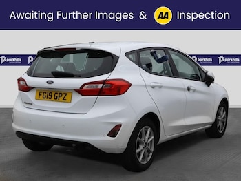 Used Ford Fiesta 2019 for sale - 76279909: Photo 2
