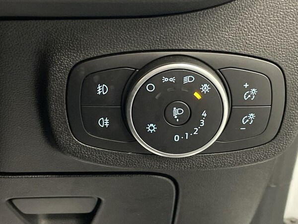 Used Ford Fiesta 2019 for sale - 76279909: Photo 38