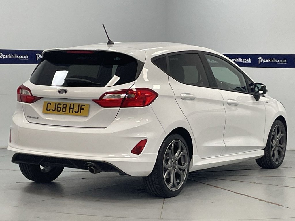 Used Ford Fiesta 2019 for sale - 76110399: Photo 8