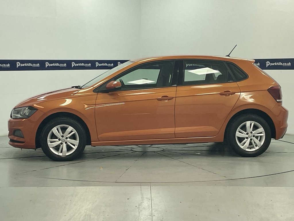 Used Volkswagen Polo 2018 for sale - 76110402: Photo 2