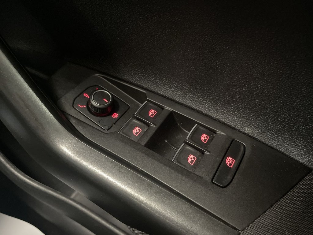 Used Volkswagen Polo 2018 for sale - 76110402: Photo 29