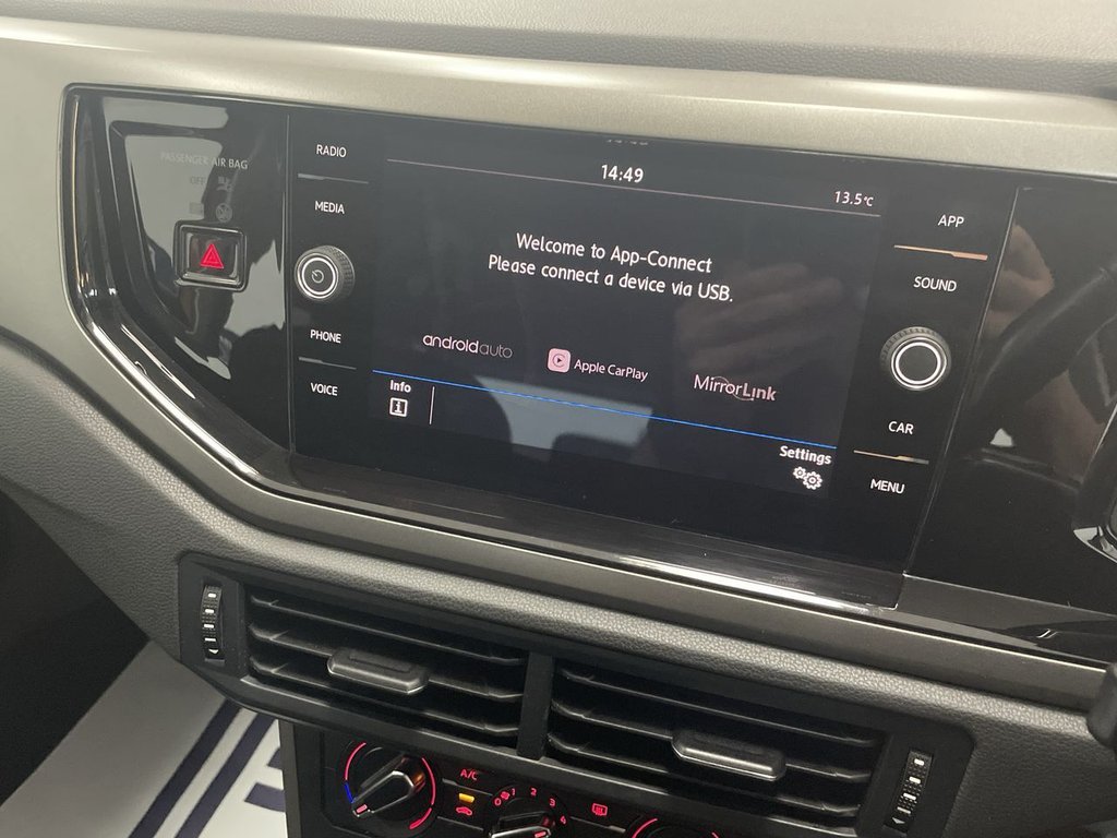 Used Volkswagen Polo 2018 for sale - 76110402: Photo 30