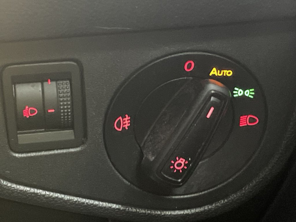 Used Volkswagen Polo 2018 for sale - 76110402: Photo 33