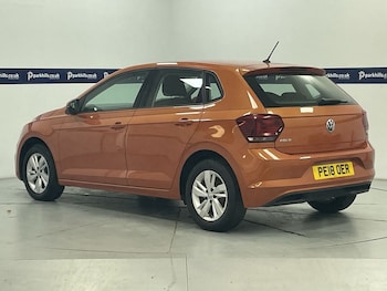 Used Volkswagen Polo 2018 for sale - 76110402: Photo