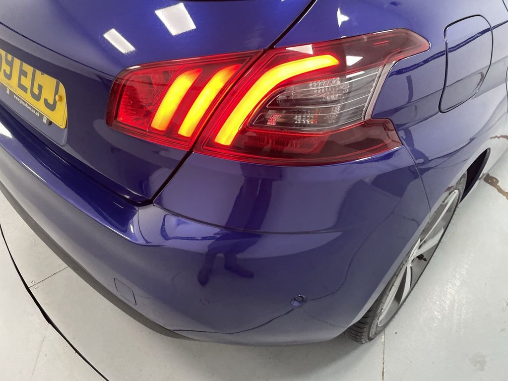 Used Peugeot 308 2019 for sale - 76367971: Photo 12