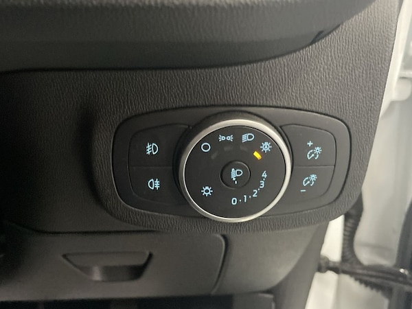 Used Ford Fiesta 2019 for sale - 76312885: Photo 32