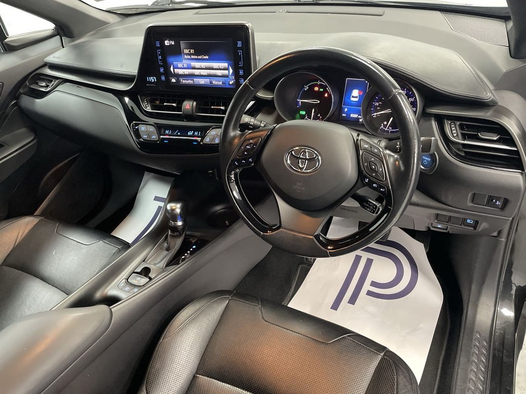 Used Toyota C-HR 2018 for sale - 76202913: Photo 13