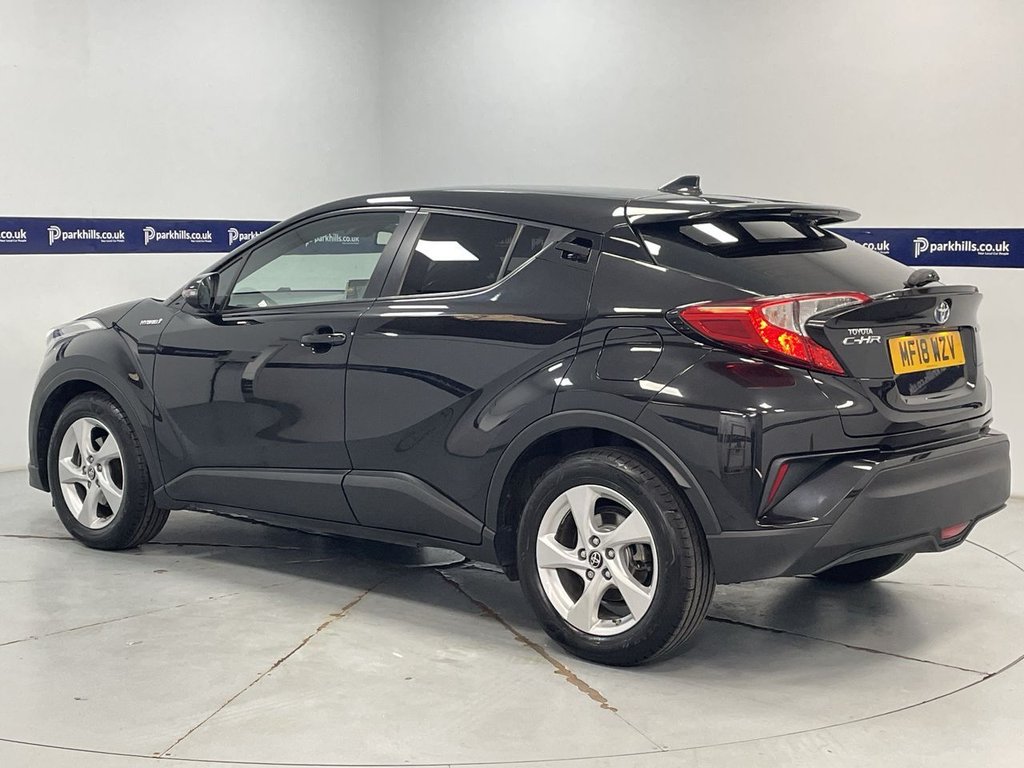 Used Toyota C-HR 2018 for sale - 76202913: Photo 3