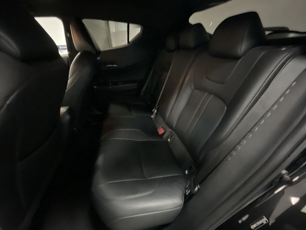 Used Toyota C-HR 2018 for sale - 76202913: Photo 5