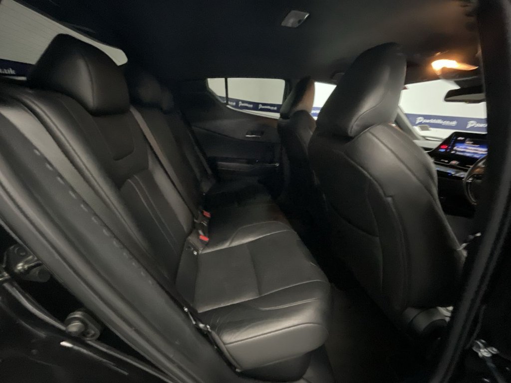 Used Toyota C-HR 2018 for sale - 76202913: Photo 8