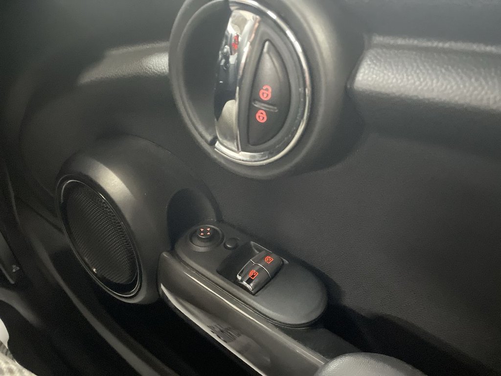 Used MINI Hatch 2016 for sale - 76698909: Photo 39