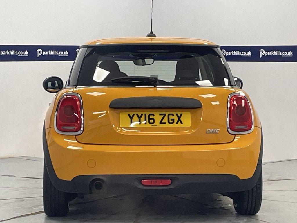 Used MINI Hatch 2016 for sale - 76698909: Photo 9