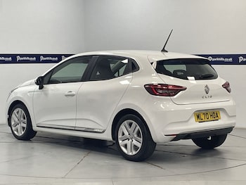 Used Renault Clio 2020 for sale - 76210713: Photo