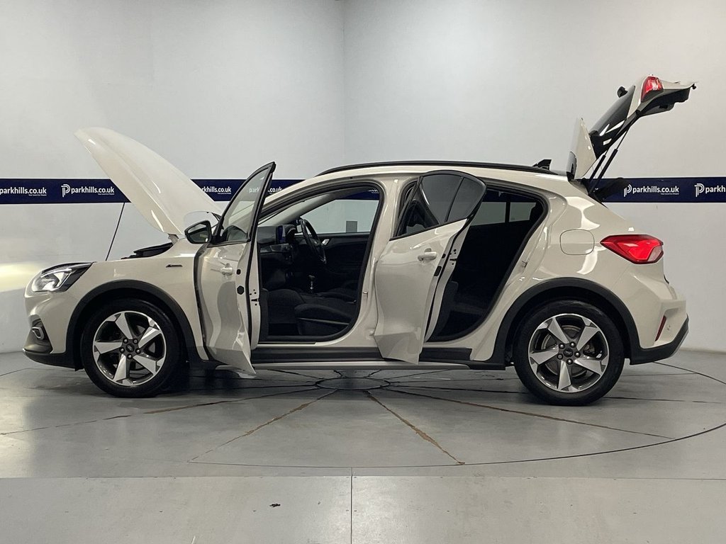 Used Ford Focus 2020 for sale - 76110416: Photo 29