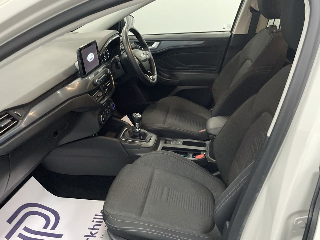 Used Ford Focus 2020 for sale - 76110416: Photo 4