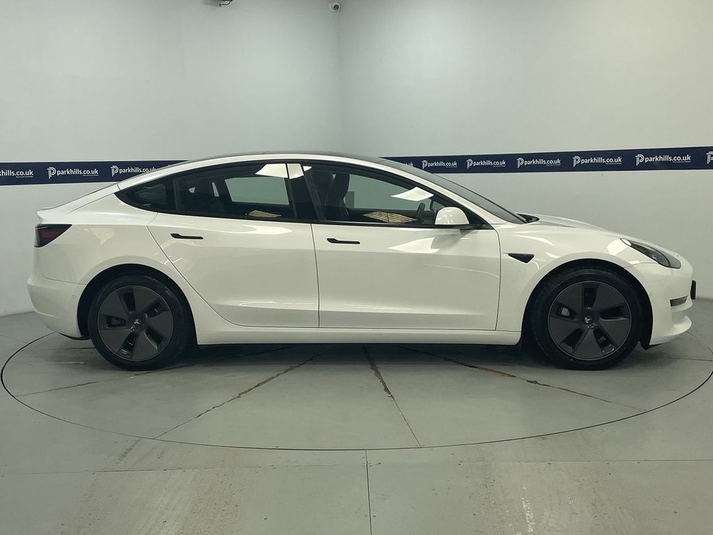 Used Tesla Model 3 2021 for sale - 76110421: Photo 20