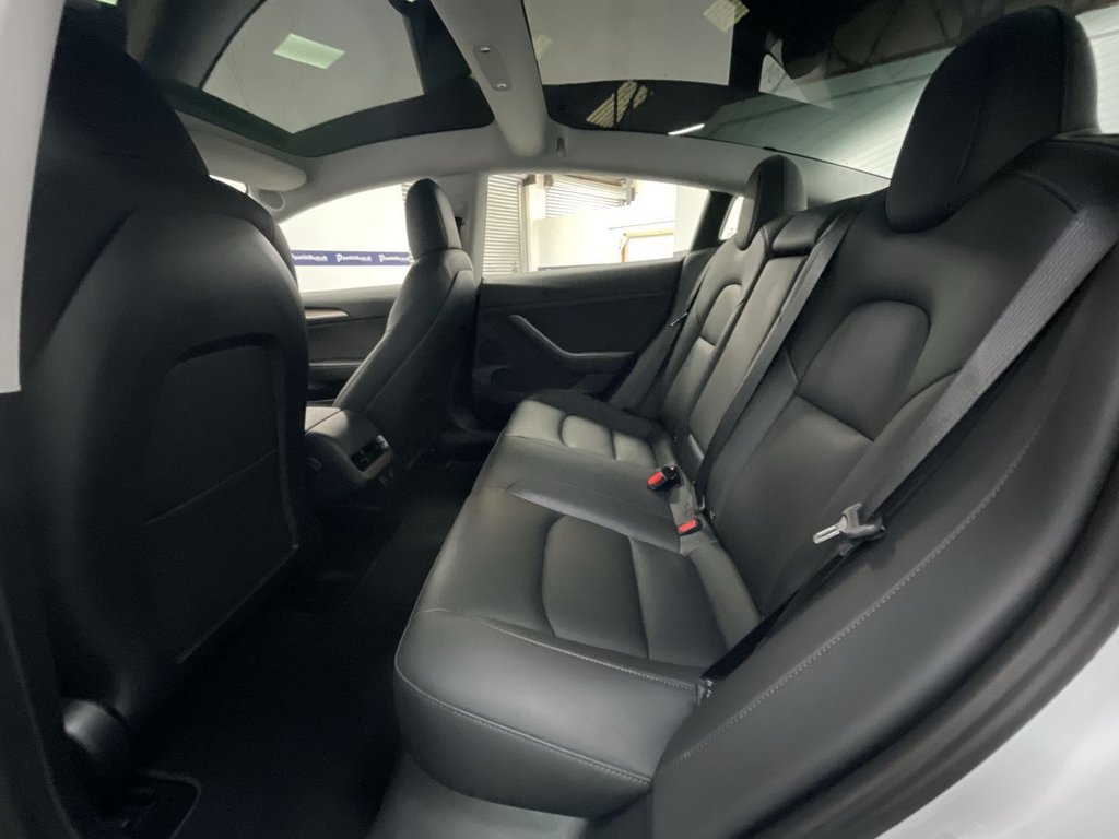 Used Tesla Model 3 2021 for sale - 76110421: Photo 5