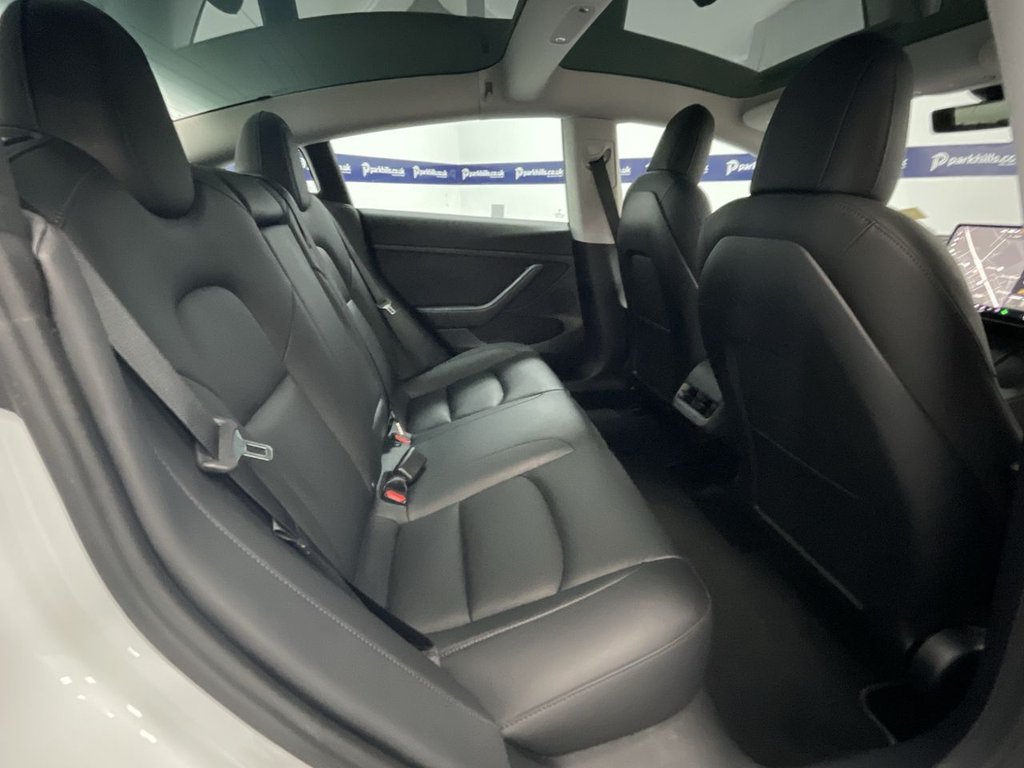 Used Tesla Model 3 2021 for sale - 76110421: Photo 8