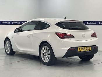 Used Vauxhall Astra GTC 2016 for sale - 76110452: Photo