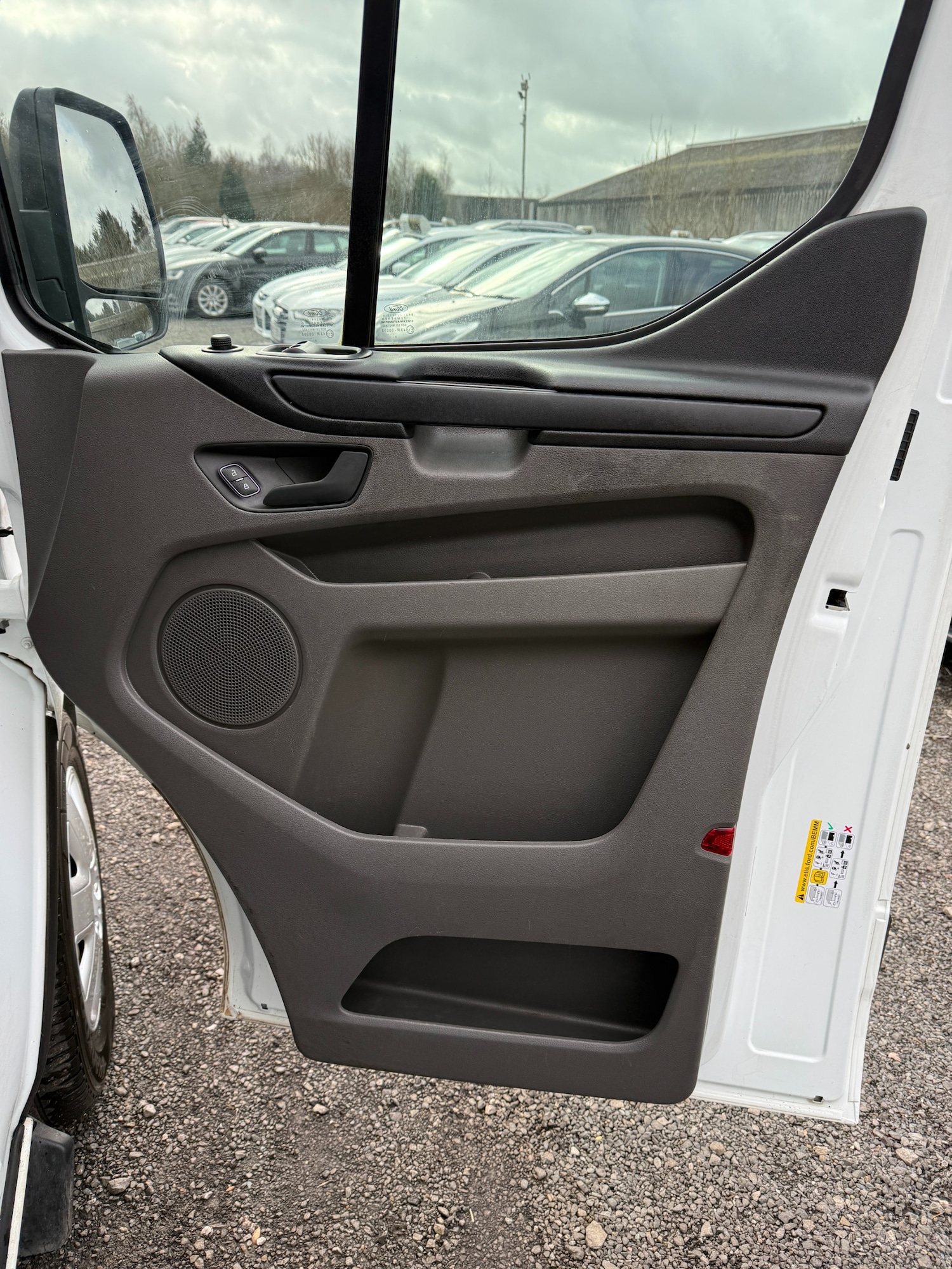 Used Ford Transit Custom 2018 for sale - 77517186: Photo 24