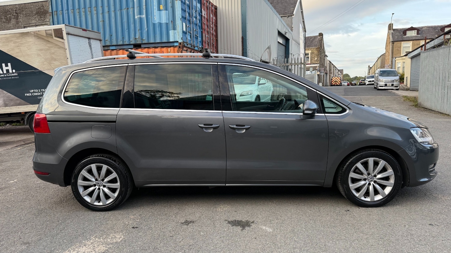 Used Volkswagen Sharan 2013 for sale - 76879743: Photo 4