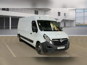 Vauxhall Movano feature image