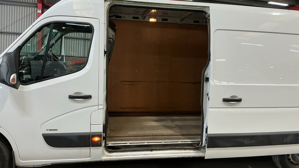 Used Vauxhall Movano 2021 for sale - 77946802: Photo 8