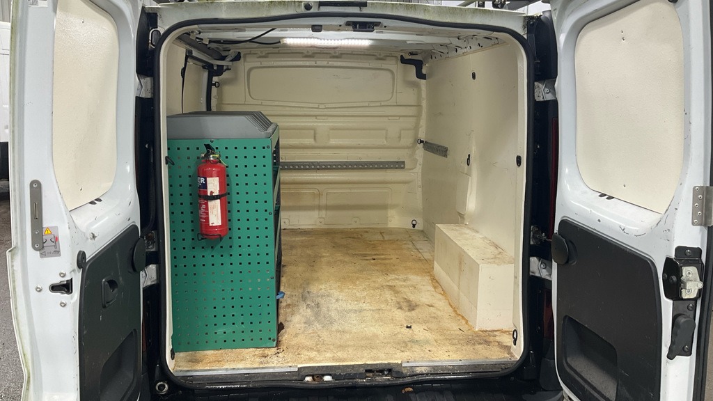 Used Renault Trafic 2017 for sale - 76973960: Photo 7