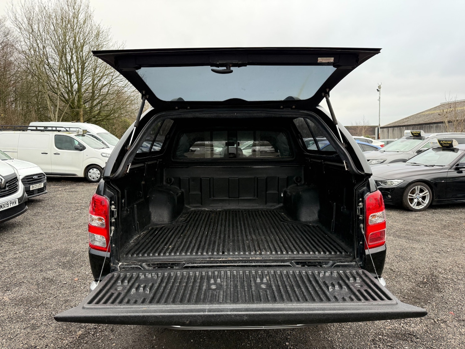 Used Mitsubishi L200 2018 for sale - 77352252: Photo 21