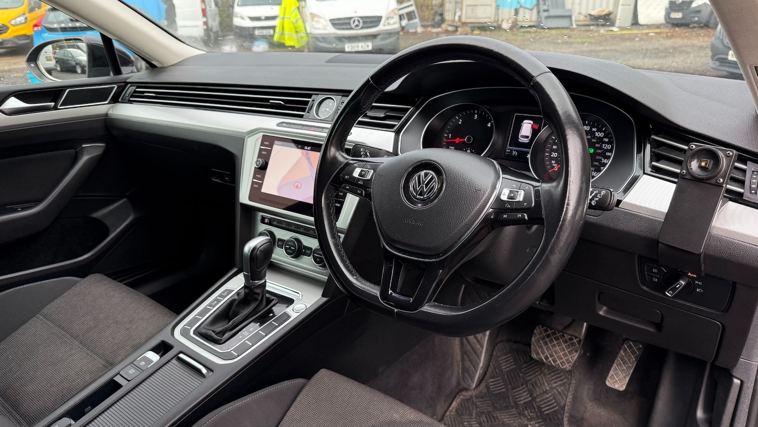 Used Volkswagen Passat 2018 for sale - 76319197: Photo 11