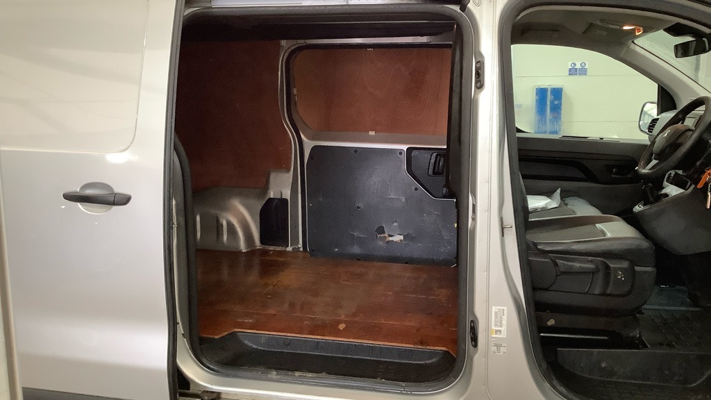 Used Peugeot Expert 2019 for sale - 77934752: Photo 10