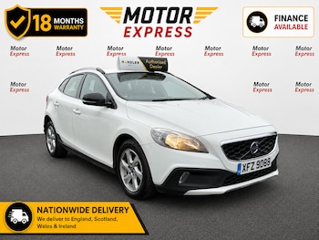 Used Volvo V40 2015 for sale - 79277911: Photo