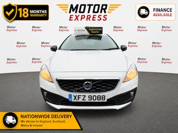 Used Volvo V40 2015 for sale - 79277911: Photo