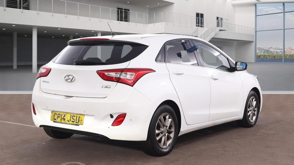 Used Hyundai i30 2014 for sale - 77532156: Photo 4