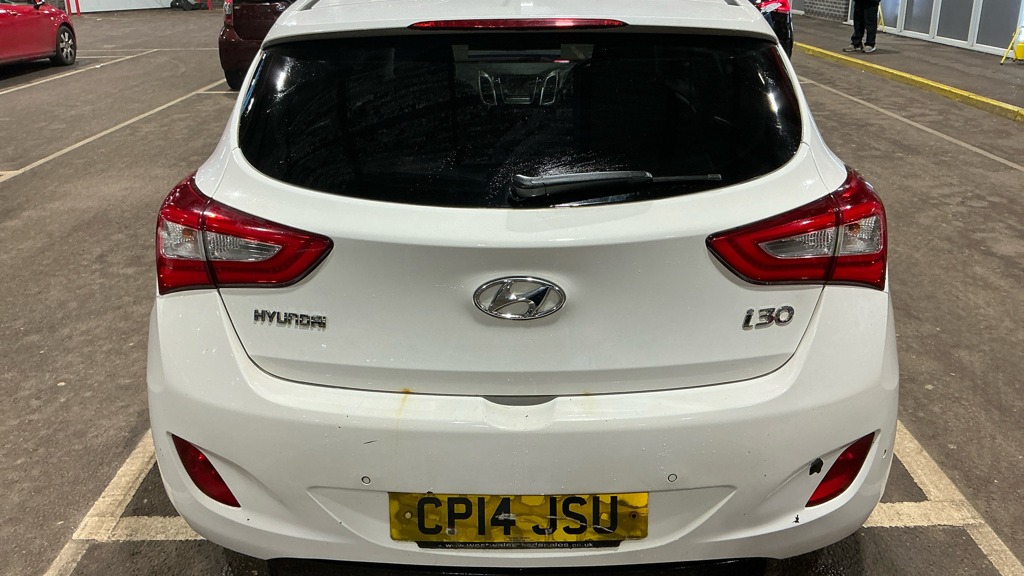 Used Hyundai i30 2014 for sale - 77532156: Photo 5