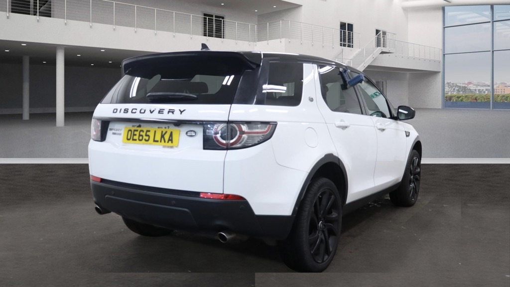 Used Land Rover Discovery Sport 2015 for sale - 77984943: Photo 3