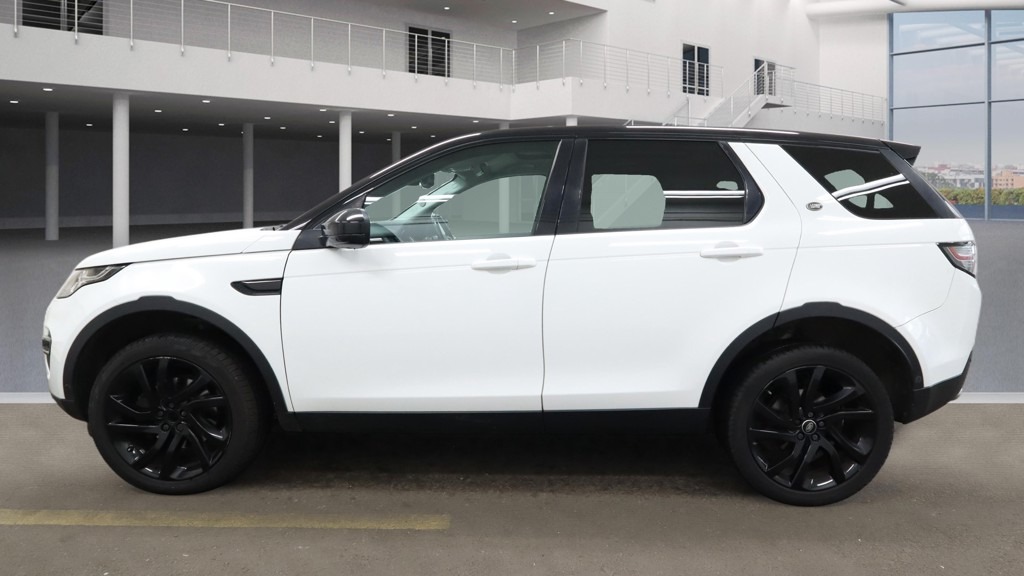 Used Land Rover Discovery Sport 2015 for sale - 77984943: Photo 6