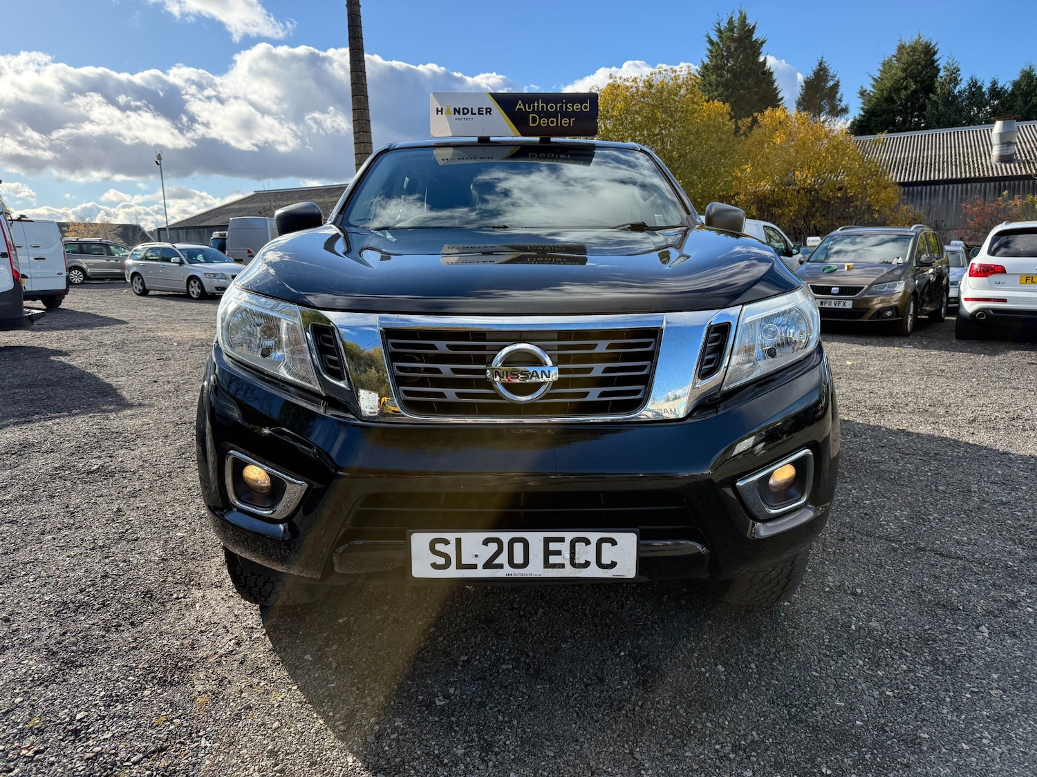 Used Nissan Navara 2020 for sale - 77033389: Photo 2