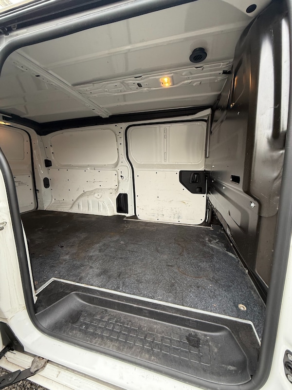 Used Vauxhall Vivaro 2021 for sale - 76026290: Photo 12