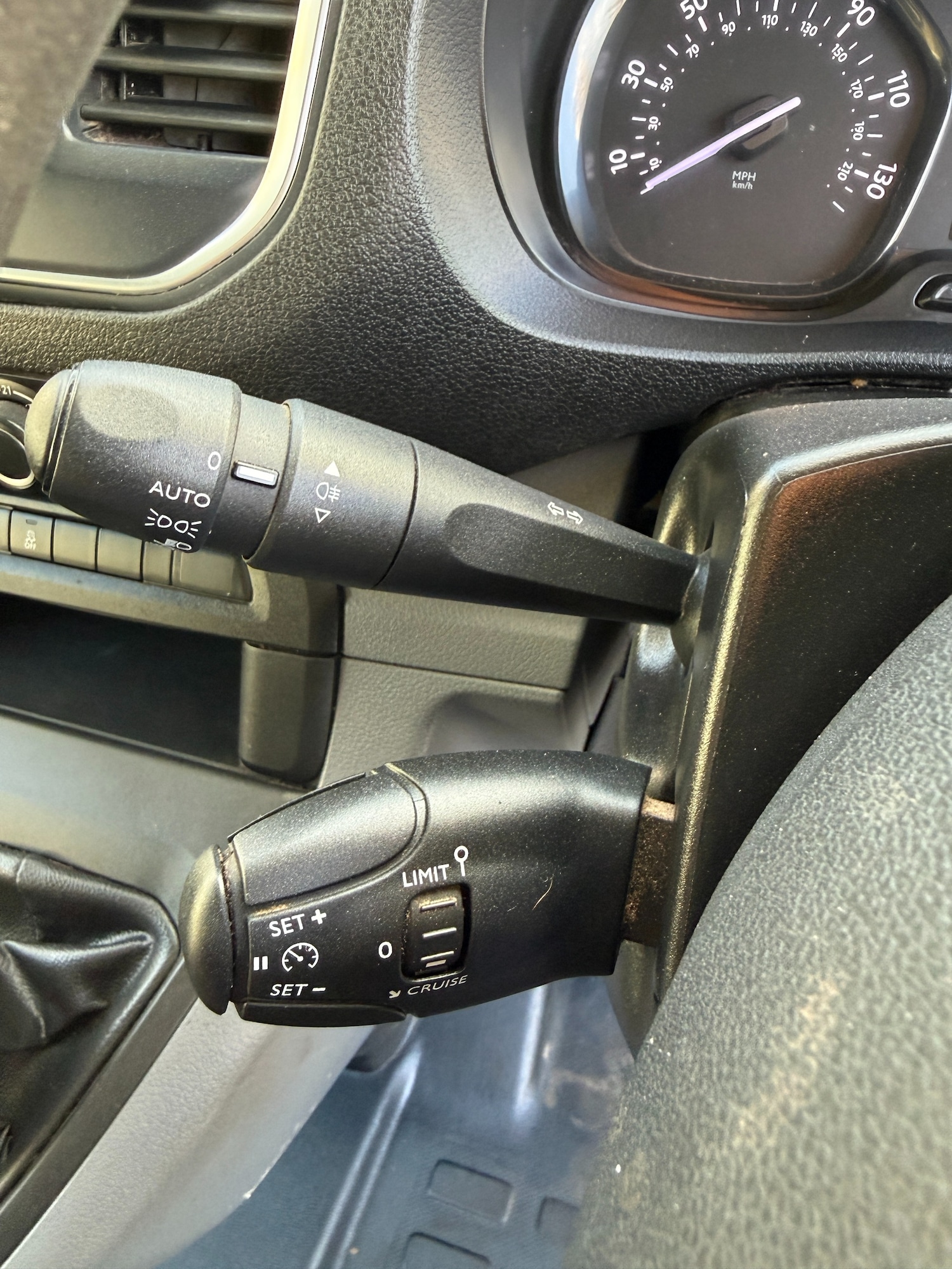 Used Peugeot Expert 2018 for sale - 76971679: Photo 27